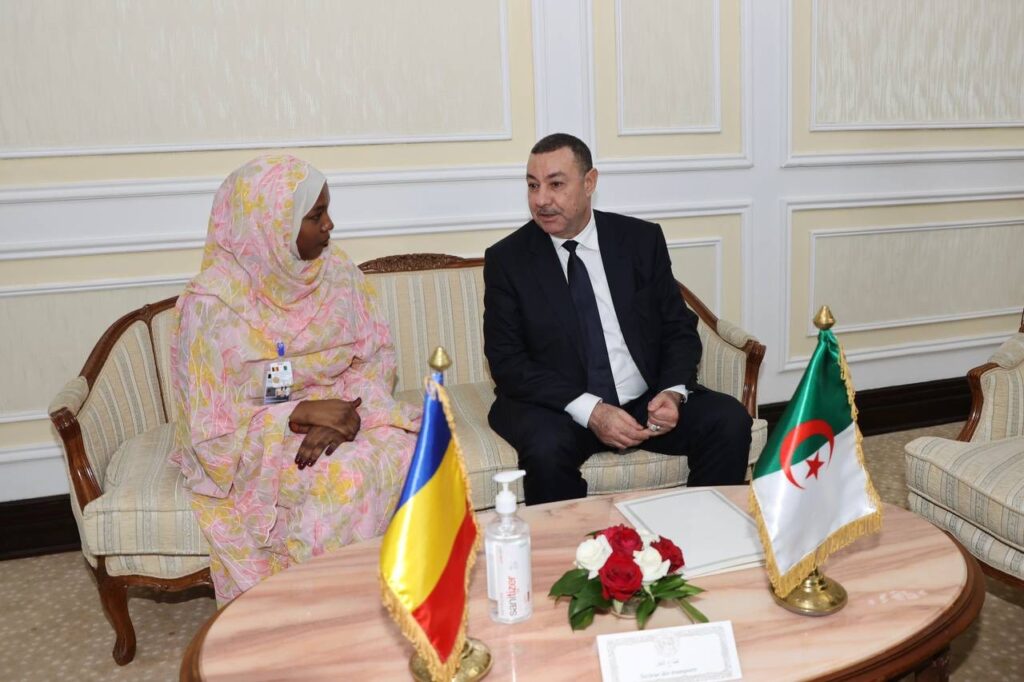 اجتماع وفود تشاد والجازئر