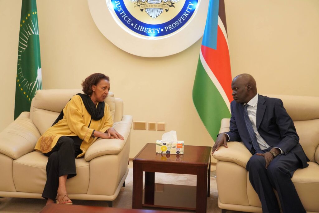 وفد مجلس السلم والأمن الإفريقي يصل جوبا لبحث تنفيذ اتفاق السلام