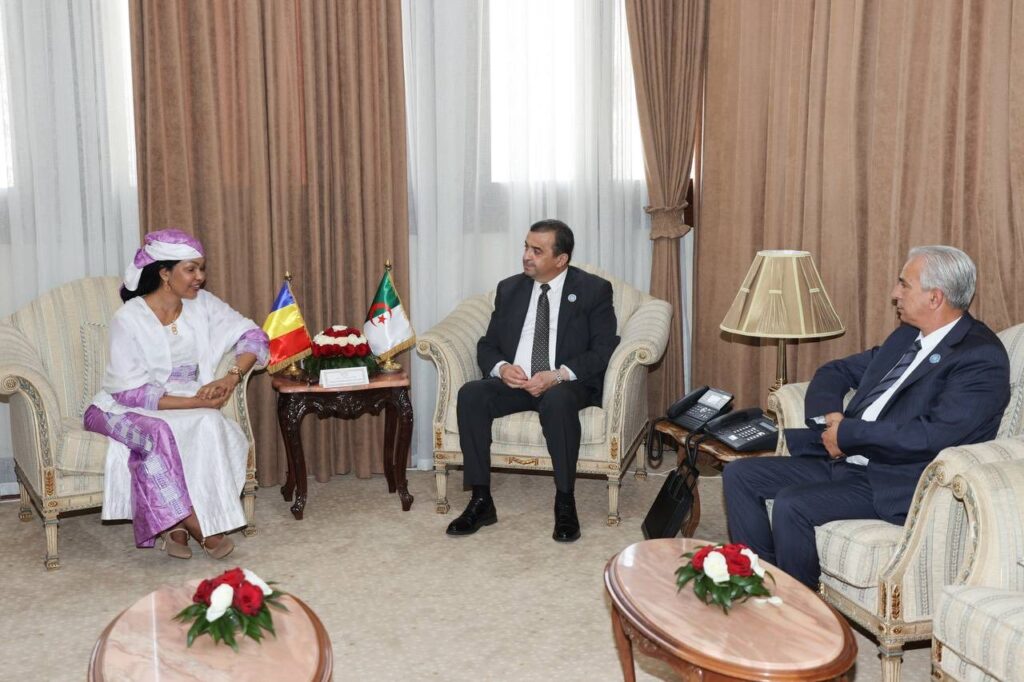 اجتماع وفود تشاد والجازئر