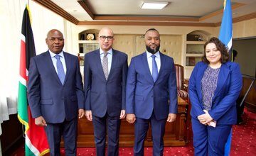 وزير شؤون التعدين والاقتصاد الكيني يلتقي السفير المصري