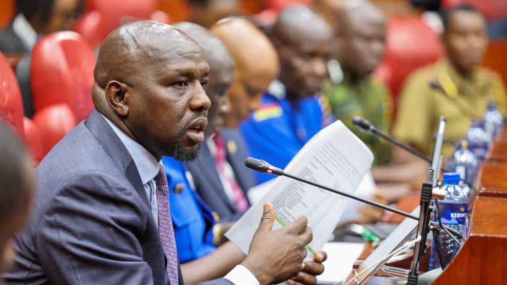 وزير الداخلية الكيني