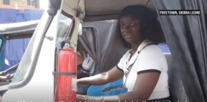 قيادة السيارات في سيراليون