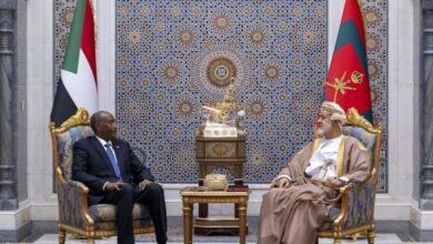 البرهان وسلطان عمان