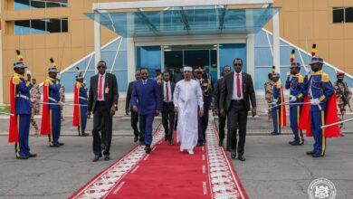 رئيس تشاد يتوجه إلى الجزائر