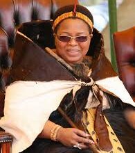 الملكة نتفومبي تفوالا