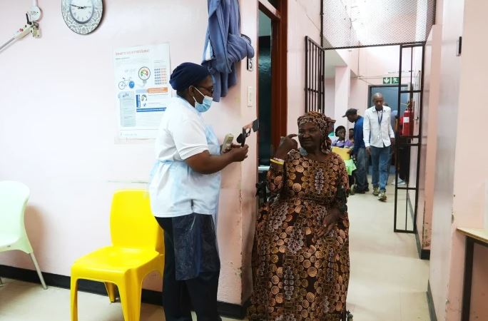 أزمة النظر في جنوب إفريقيا