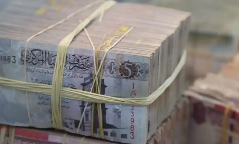 الحكومة الليبية تكشف سبب تأخر صرف مرتبات أبريل