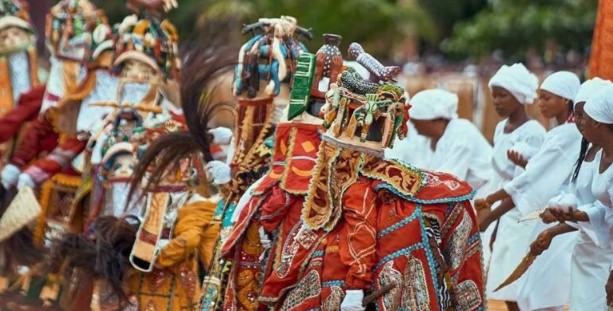 مهرجان الأقنعة