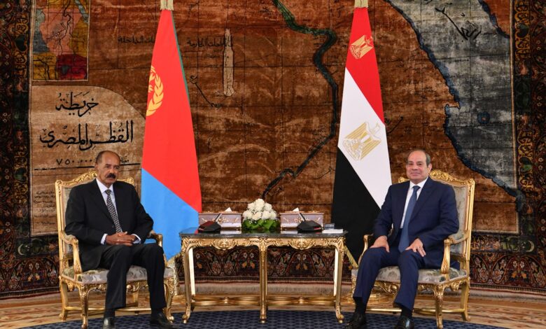الرئيس السيسي ونظيره الإريتري يعقدان جلسة مباحثات حول التطورات الإقليمية والدولية