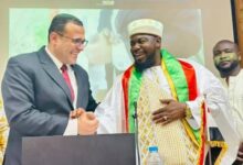 بوركينا فاسو تحتفي بتتويج عالمها الدكتور سيدي محمد ويدراوغو