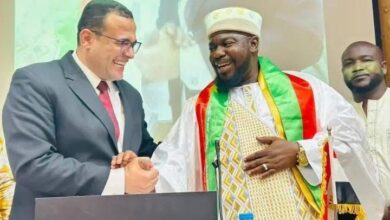 بوركينا فاسو تحتفي بتتويج عالمها الدكتور سيدي محمد ويدراوغو