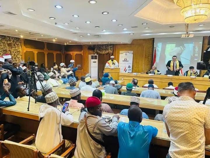 بوركينا فاسو تحتفي بتتويج عالمها الدكتور سيدي محمد ويدراوغو