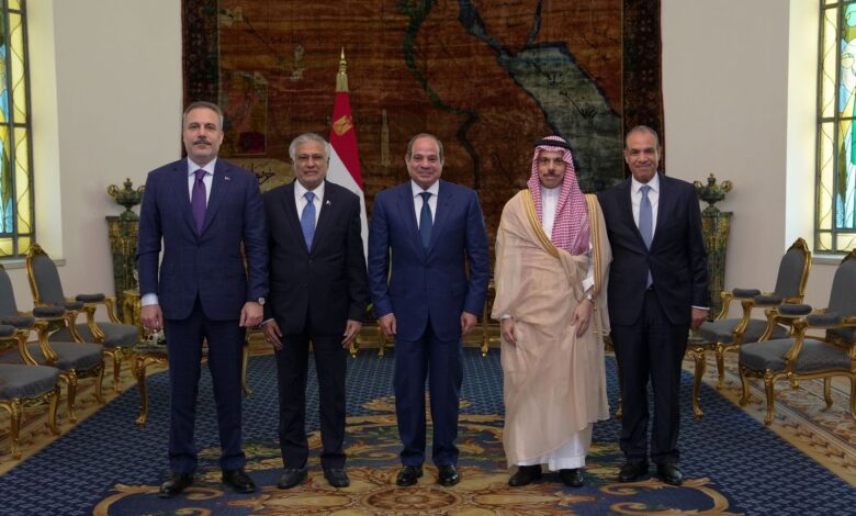 السيسي يلتقي وزراء خارجية مصر والسعودية وباكستان وتركيا