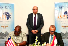 مصر وليبيريا توقعان مذكرة تفاهم لتعزيز التعاون في الطيران المدني
