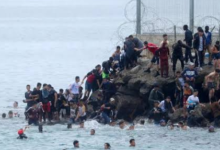 المغرب سبتة بحرًا.. وصول 1000 مهاجر في أسبوع
