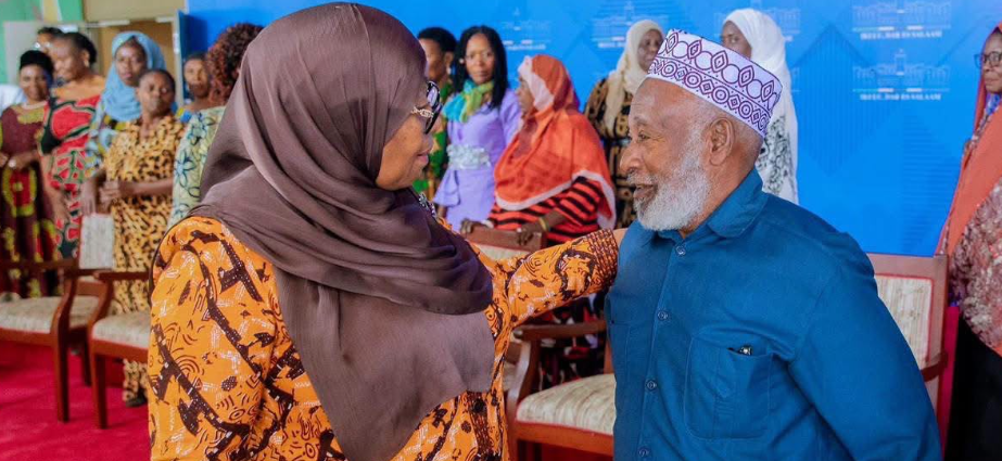 رئيسة تنزانيا تبحث مع قادة الأحزاب السياسية تعزيز الحوار الوطني