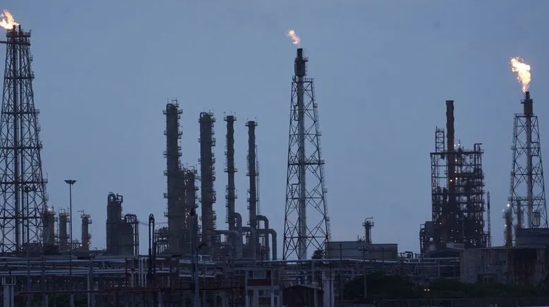L'Ouganda est sur le point de finaliser un projet de raffinerie de pétrole de 4 milliards de dollars.